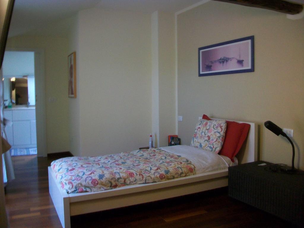 B&B L'Albero Maestro Orsenigo Rom bilde